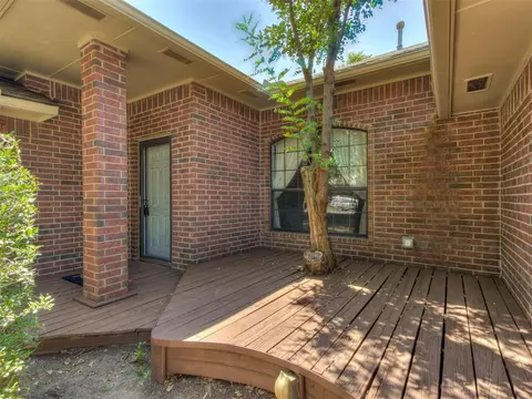 4012 Bald Eagle Dr, Norman, OK 73072 photo 2