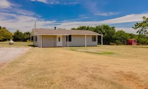 605 S Otoe St, Carney, OK 74832