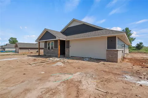 1927 Eli Ave, Tuttle, OK 73089 photo 3