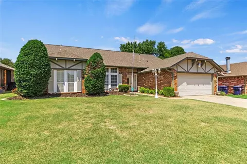 11617 SW 3rd Ter, Yukon, OK 73099