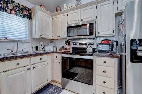 976 Pinebrooke Ct, Norman, OK 73072 photo 21
