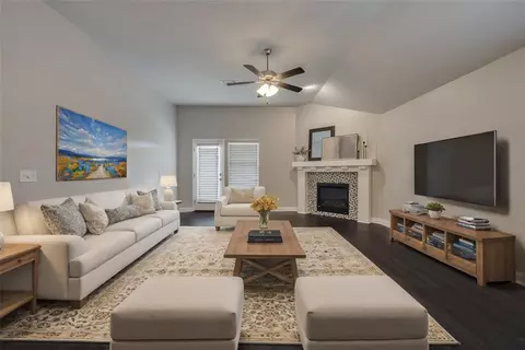 7004 NW 155th St, Edmond, OK 73013