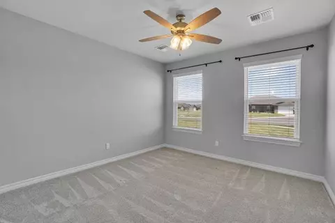1013 Avalon Ct, Altus, OK 73521 photo 27