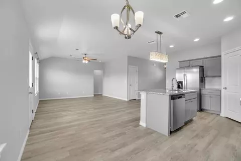 1013 Avalon Ct, Altus, OK 73521 photo 10