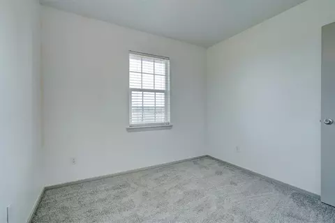 703 E Central, Carney, OK 74832 photo 27