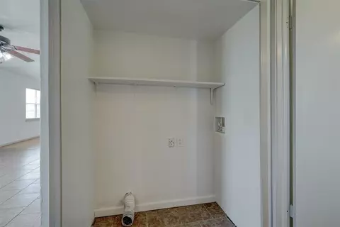 703 E Central, Carney, OK 74832 photo 16