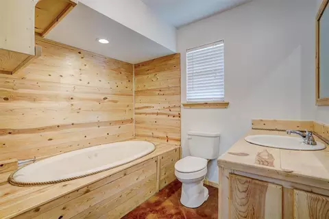 703 E Central, Carney, OK 74832 photo 24