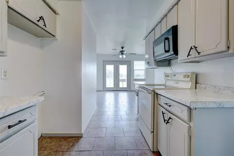 703 E Central, Carney, OK 74832 photo 13
