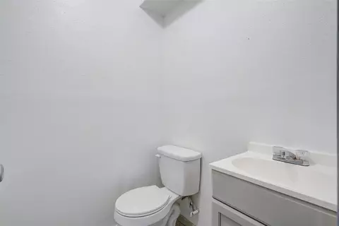 703 E Central, Carney, OK 74832 photo 17