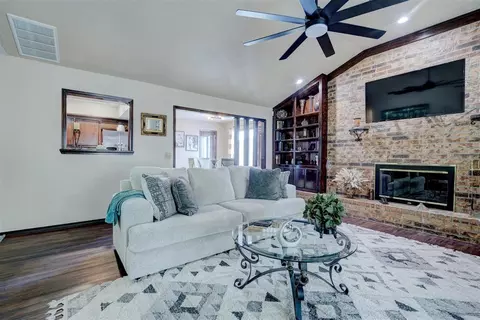 3706 N Divis Ave, Bethany, OK 73008 photo 8