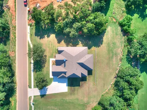 8900 Rivercrest Rd, Arcadia, OK 73007 photo 3