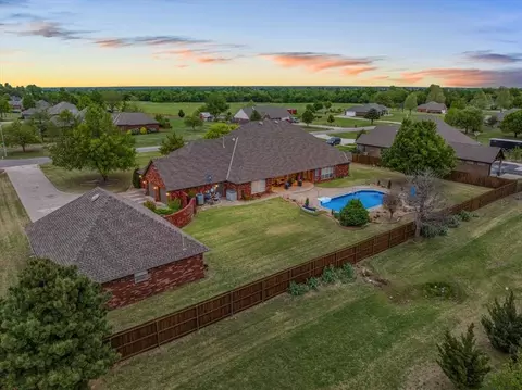 410 Chad Dr, Tuttle, OK 73089 photo 44
