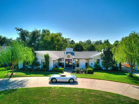 8315 Glenwood Ave, Oklahoma City, OK 73114