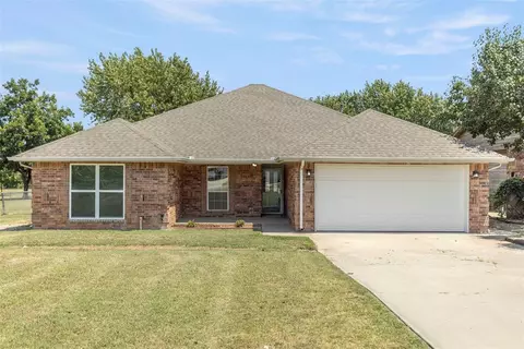 5704 Epperly Dr, Oklahoma City, OK 73135
