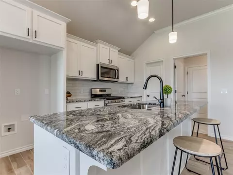 527 Cherrybark Dr, Washington, OK 73093 photo 16