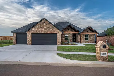 11605 NW 104 Th St, Yukon, OK 73099