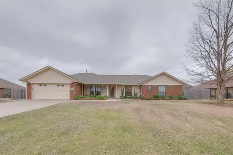 1320 W Whippoorwill Way, Mustang, OK 73064