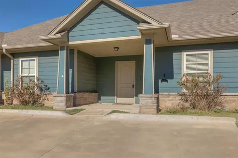 1013 SW 92nd St, Oklahoma City, OK 73139