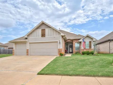 3608 Canton Trl, Yukon, OK 73099
