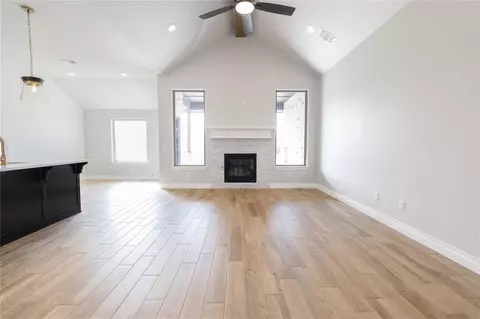 16417 Villa Valeria Way, Edmond, OK 73013