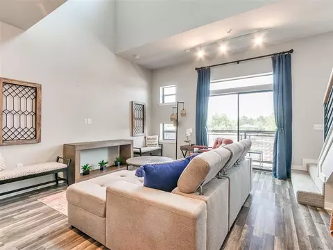 401 E Boyd St #309, Norman, OK 73069 photo 4