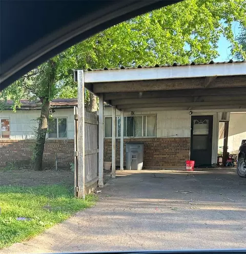 1434 NW Ozmun Ave, Lawton, OK 73505