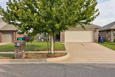 2733 NW 189th St, Edmond, OK 73012