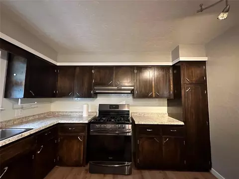 705 E Walnut St, Tecumseh, OK 74873 photo 7