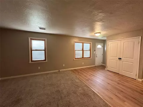 705 E Walnut St, Tecumseh, OK 74873 photo 18