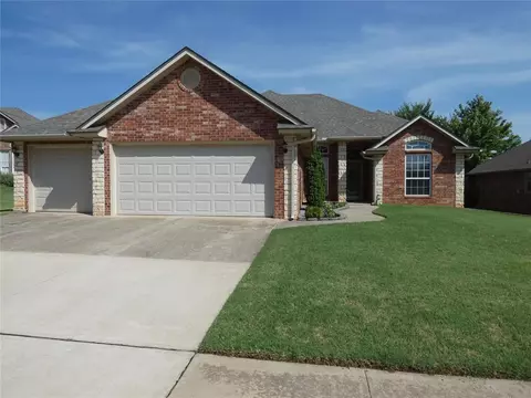 2201 Wheaton Dr, Norman, OK 73071 photo 2