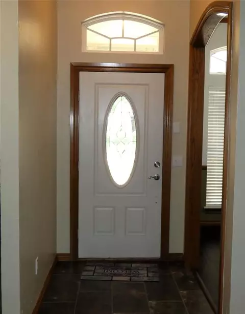 2201 Wheaton Dr, Norman, OK 73071 photo 5