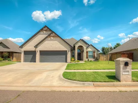 11432 Fairways Ave, Yukon, OK 73099