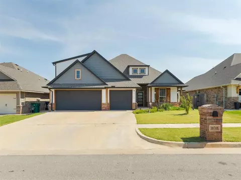 18708 Lazy Grove Dr, Edmond, OK 73012