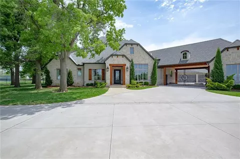 3621 Timberidge Dr, Norman, OK 73072