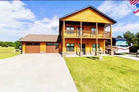 30290 Stephens Dr, Mcloud, OK 74851