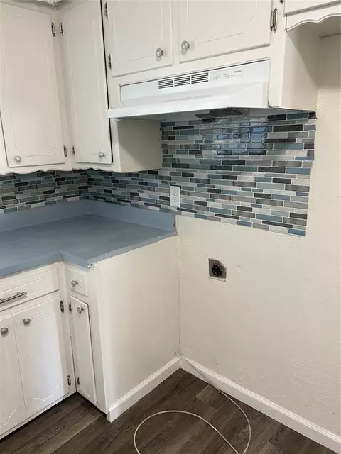 523 E Roh St, Thomas, OK 73669 photo 9
