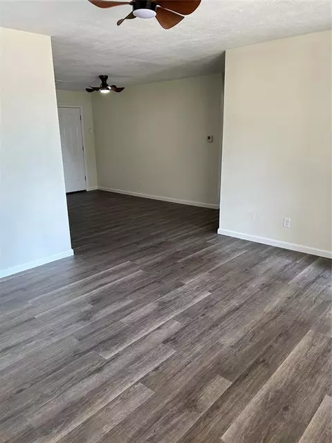 523 E Roh St, Thomas, OK 73669 photo 4