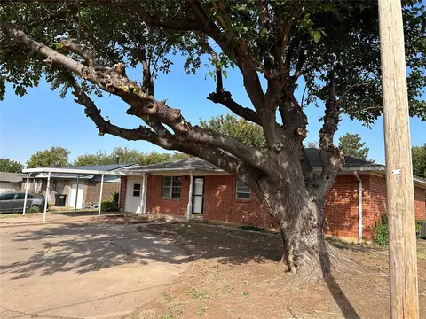 523 E Roh St, Thomas, OK 73669 photo 3