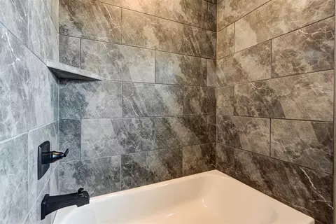 1316 NE 33rd Ter, Moore, OK 73160 photo 35