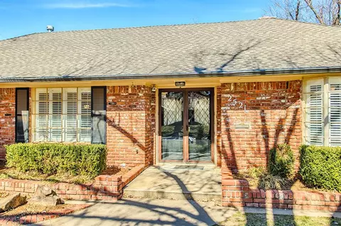 2521 NW 59th St, Oklahoma City, OK 73112