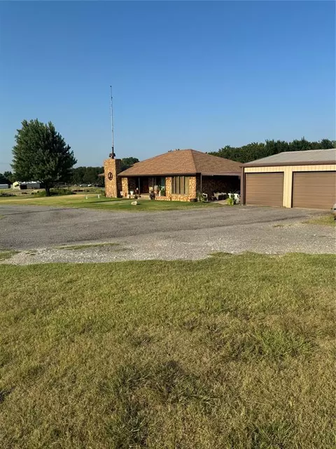 61324 N 2310, Seiling, OK 73663