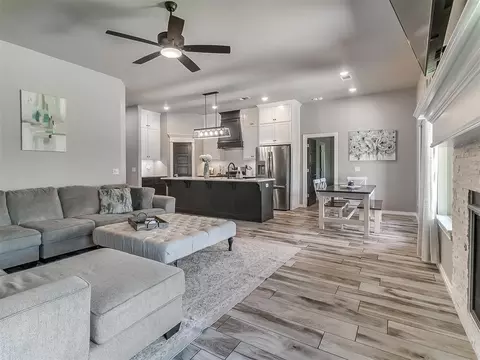 9104 NW 121st Ter, Yukon, OK 73099