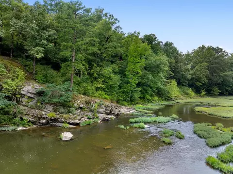 671 Riverside Ln, Smithville, OK 74957