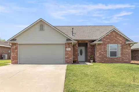 2202 N Burdick St, Stillwater, OK 74075