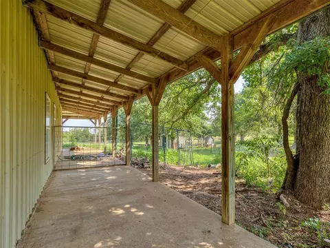 4100 S Post Rd, Guthrie, OK 73044 photo 6