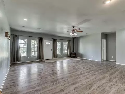 4100 S Post Rd, Guthrie, OK 73044 photo 8