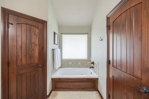 3900 Normandy Rd, Edmond, OK 73013 photo 17