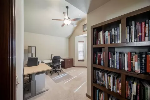 3900 Normandy Rd, Edmond, OK 73013 photo 9
