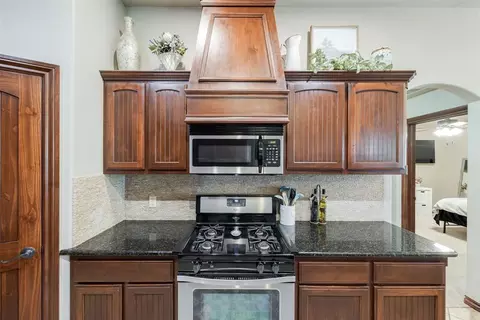 3900 Normandy Rd, Edmond, OK 73013 photo 8