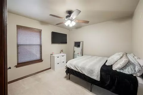 3900 Normandy Rd, Edmond, OK 73013 photo 11